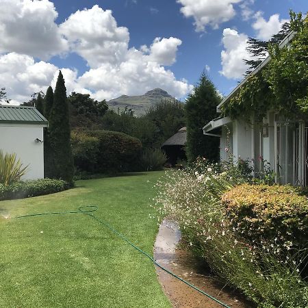 Rosewood Corner, Clarens Bed and Breakfast Eksteriør billede