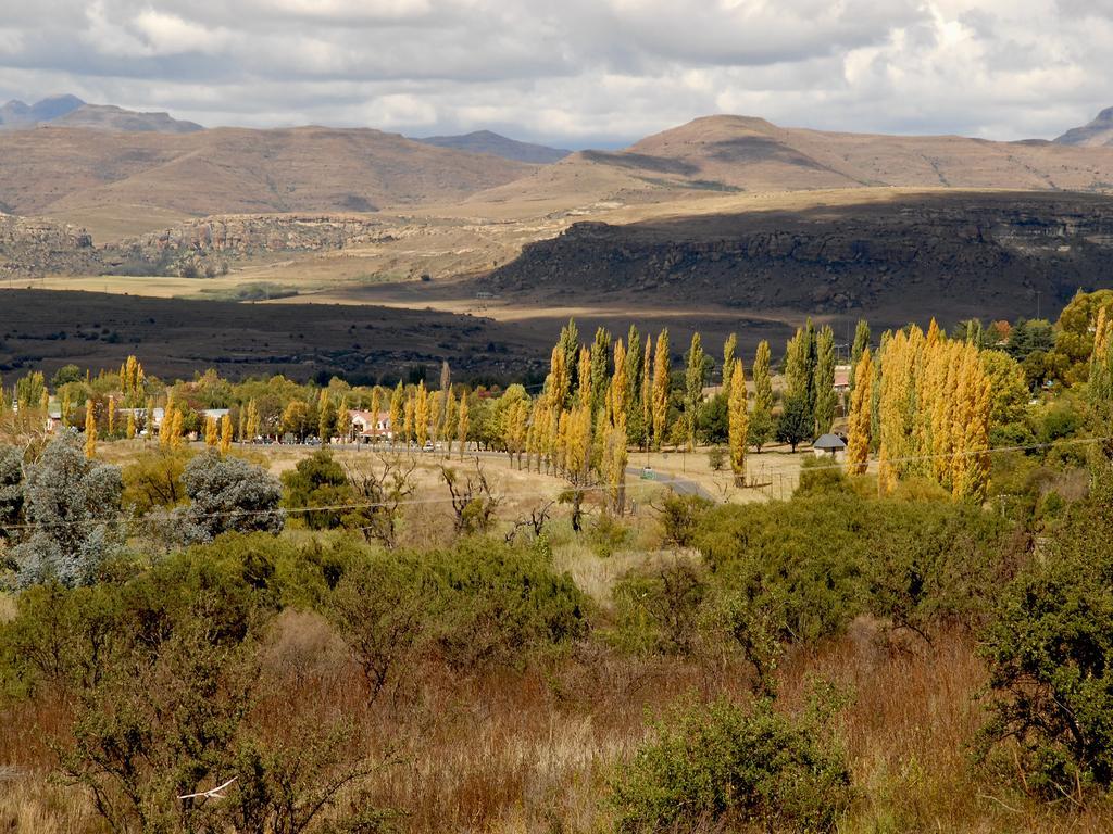 Rosewood Corner, Clarens Bed and Breakfast Eksteriør billede