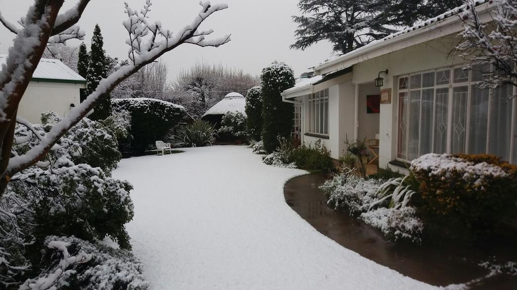Rosewood Corner, Clarens Bed and Breakfast Eksteriør billede