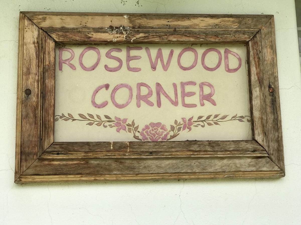 Rosewood Corner, Clarens Bed and Breakfast Eksteriør billede