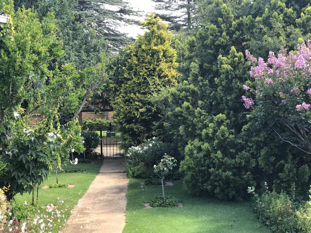 Rosewood Corner, Clarens Bed and Breakfast Eksteriør billede