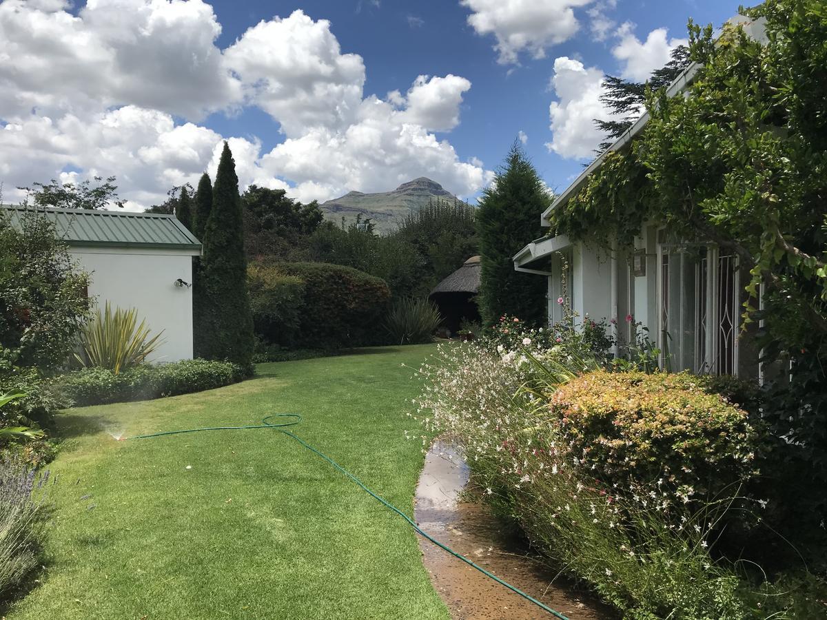 Rosewood Corner, Clarens Bed and Breakfast Eksteriør billede