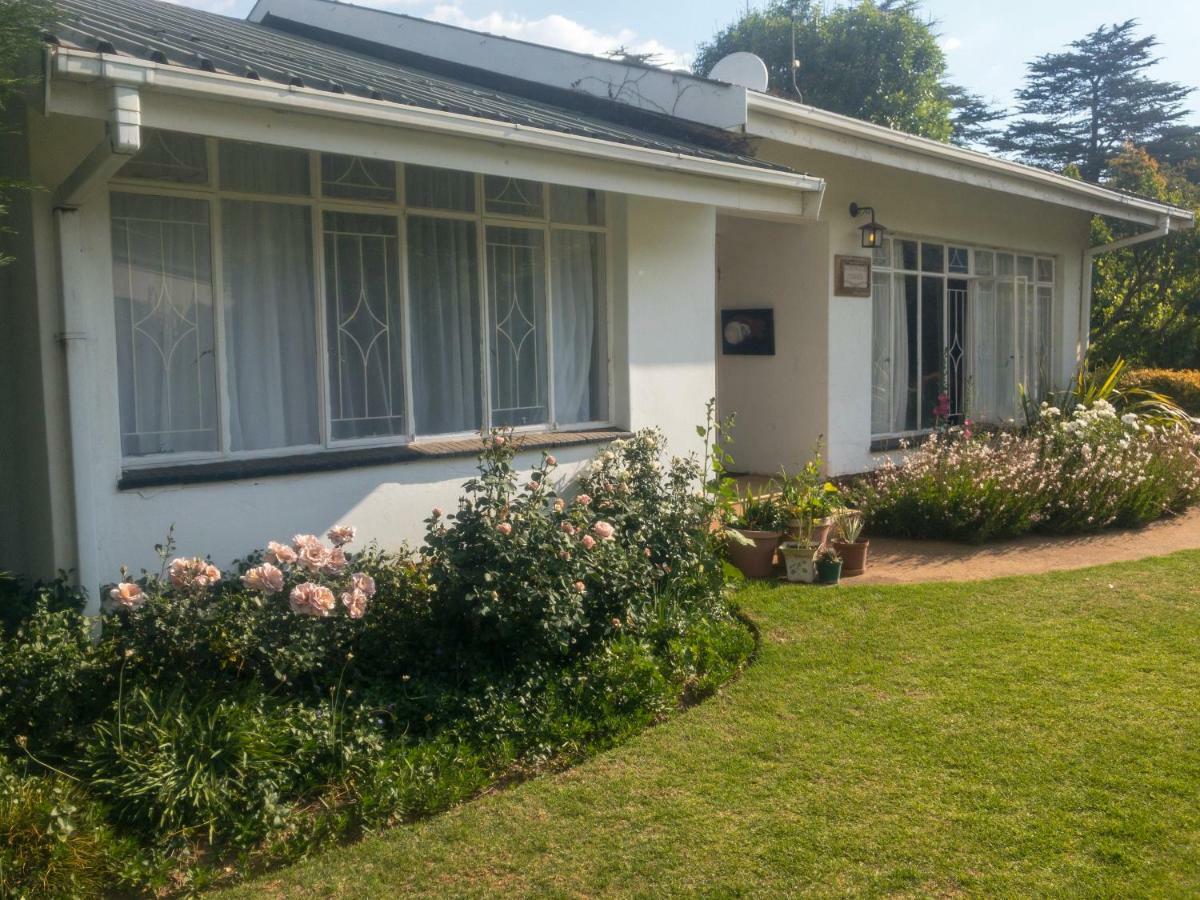 Rosewood Corner, Clarens Bed and Breakfast Eksteriør billede